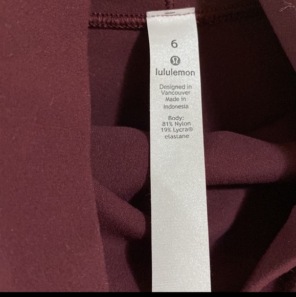 Lululemon top - Picture 4 of 5